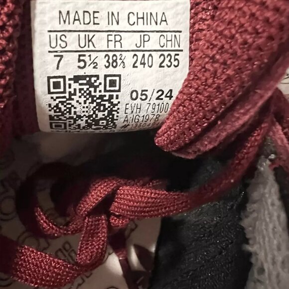 NWT Adidas Handball Spezial W Sneakers Corduroy Shadow Red Size Women’s 7 - Picture 3 of 11